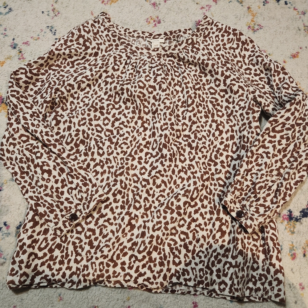 💘 J. Crew Leopard Print Linen Blouse